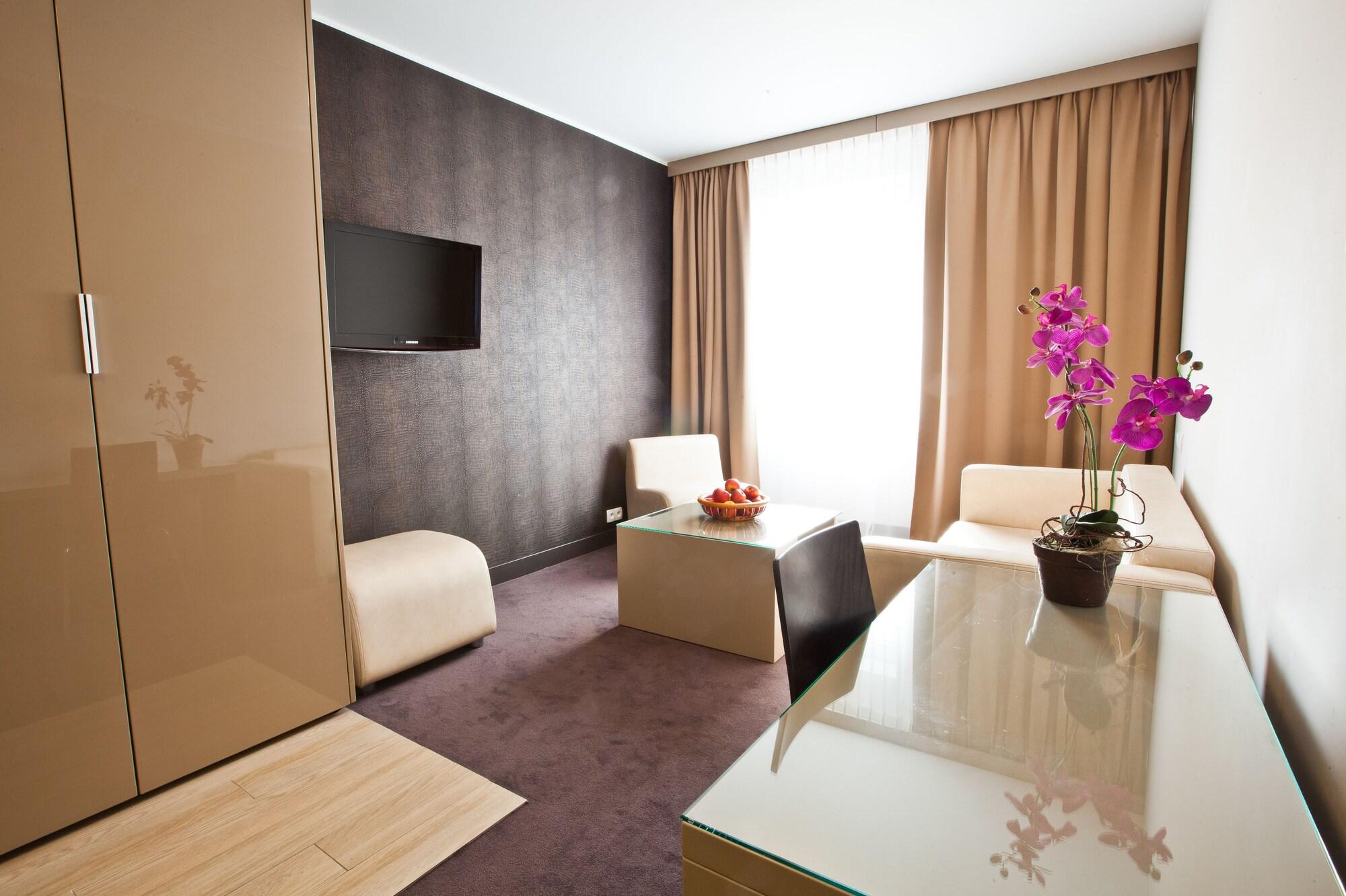 Platinum 3* Poznań