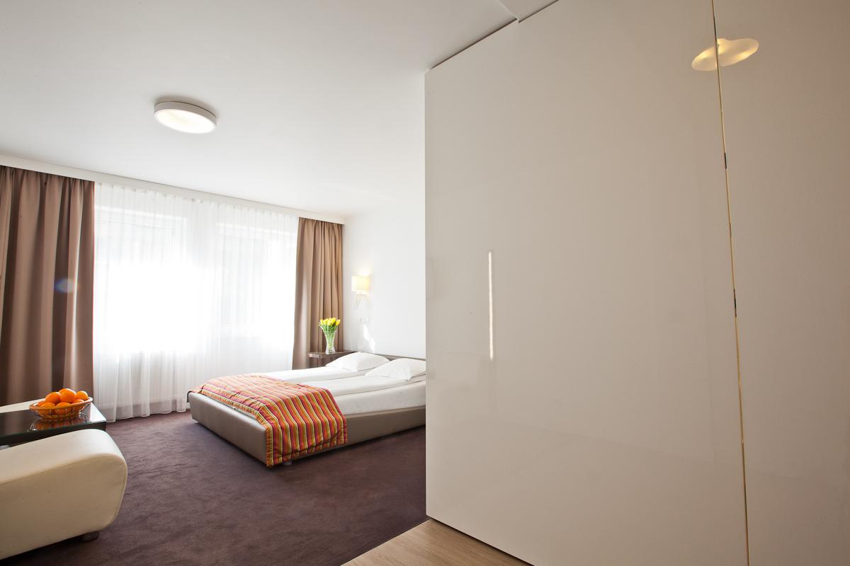 Platinum Aparthotel 3*