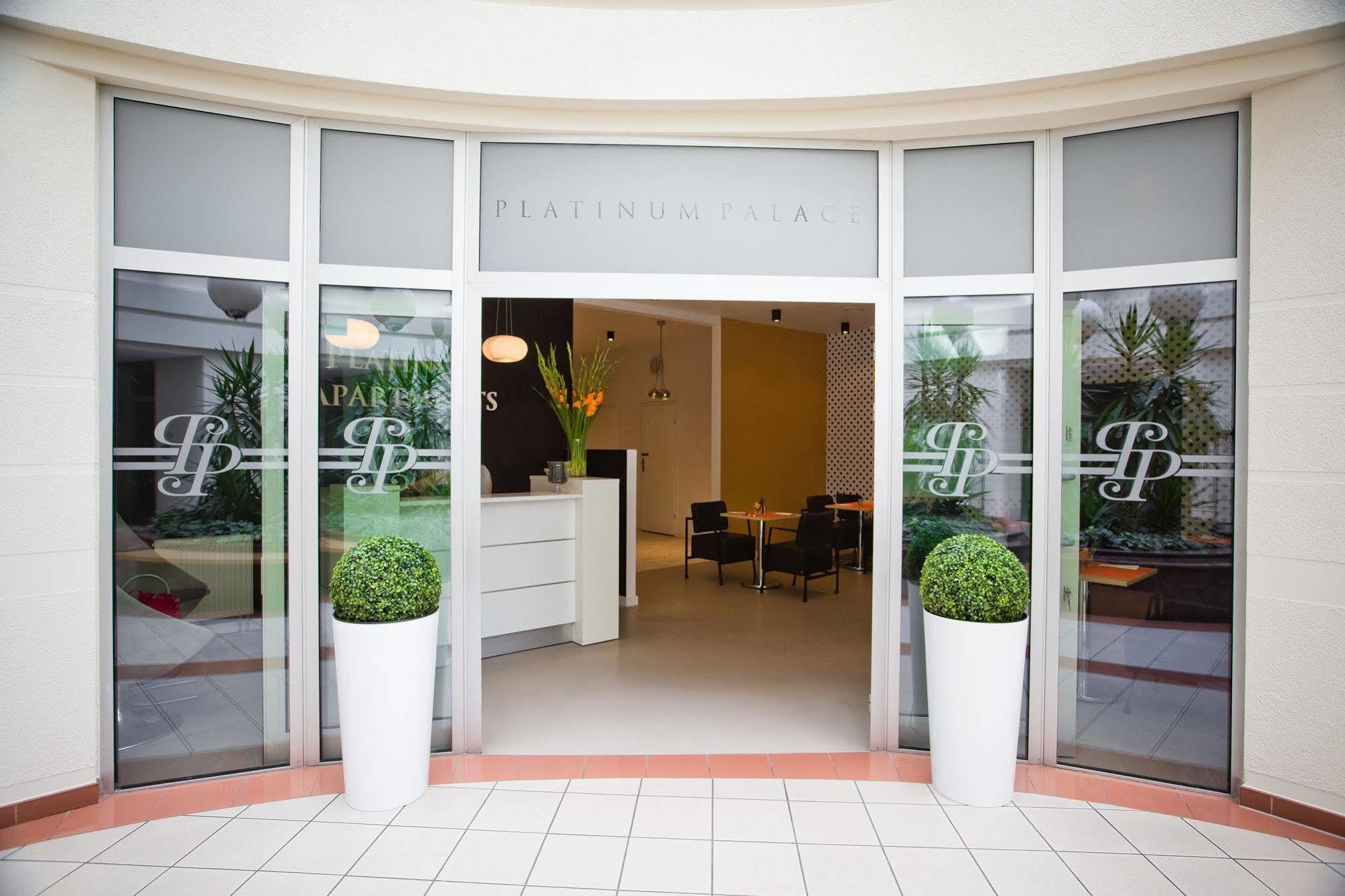 Platinum Aparthotel Poznań